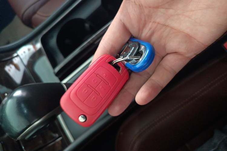 Used Buick LaCrosse 2013 2.4L SIDI Elite Comfort Version
