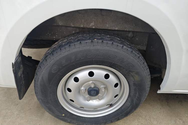 Used Chana Ruixing M60 2023 1.5L GDI Comfort-Class Passenger Vehicle 6/7 Seats