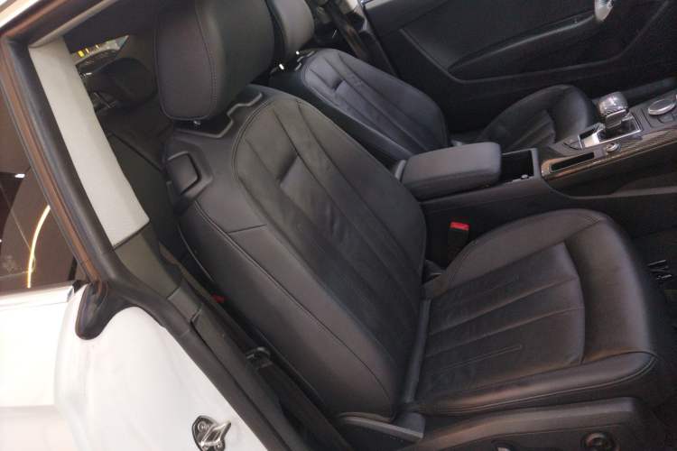 Used Audi A5 2017 Coupe 40 TFSI Fashion Model
