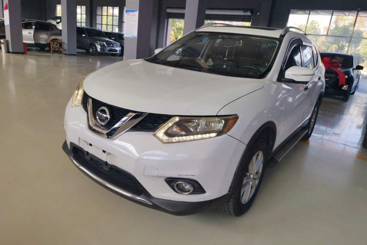 Used Nissan X-Trail 2015 2.0L CVT Comfort MAX Edition 2WD
