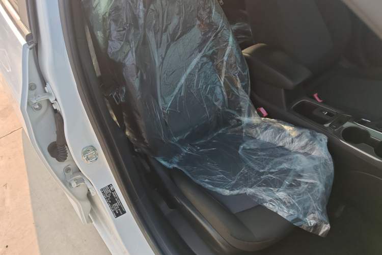 Used Chevrolet Cruze 2018 320 Automatic Pioneer Sunroof Edition
