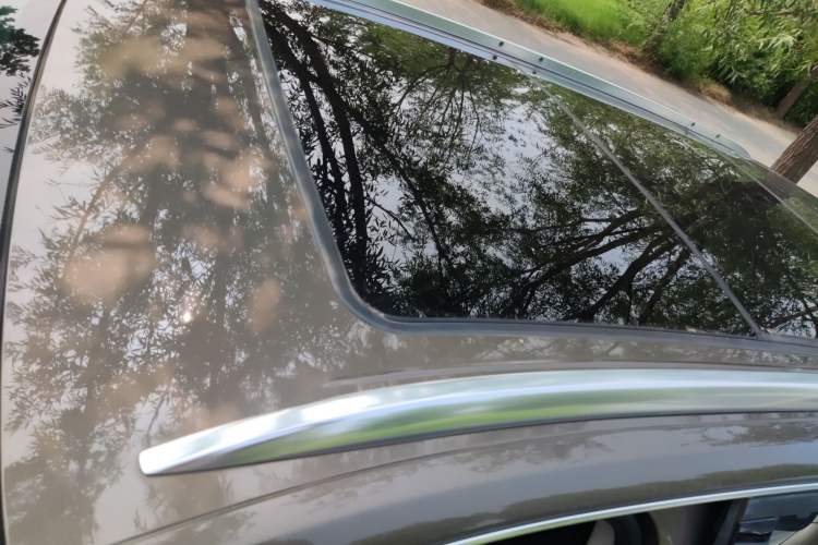 Used Buick Envision 2018 20T Two-Wheel-Drive Elite Model
