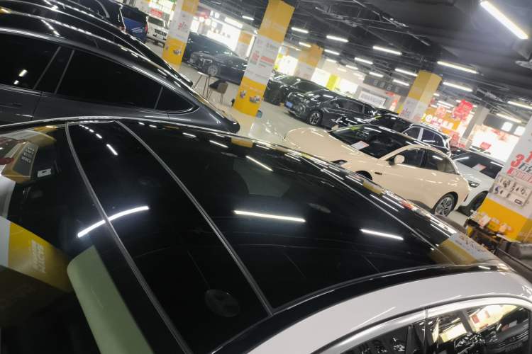 Used Mercedes-Benz E-Class 2022 Second Facelift E 260 L Sport Edition
