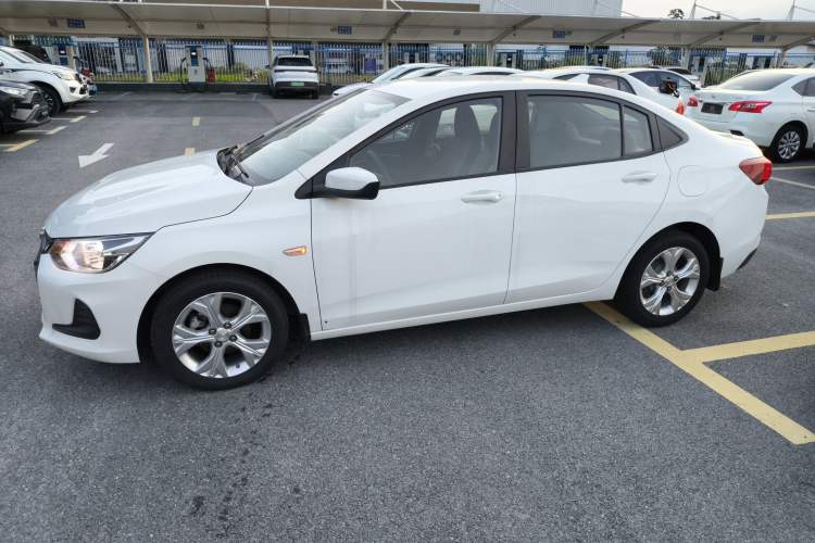 Used Chevrolet Cavalier 2020 325T Automatic Enjoyment Edition
