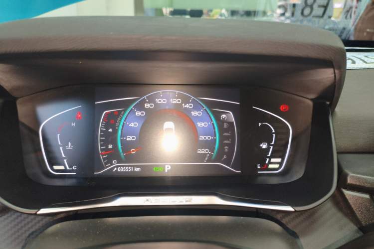 Used Dongfeng Aeolus Yixuan 2021 230T Automatic Chasing Shadow Edition
