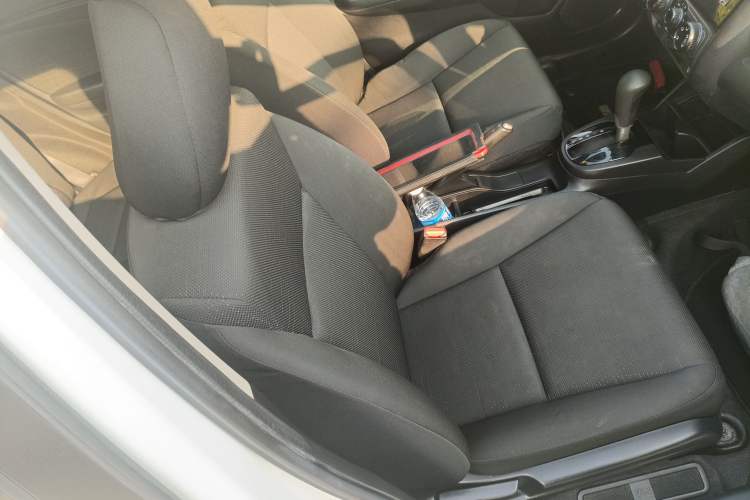 Used Honda Fit 2016 1.5L LXS CVT Comfort Sunroof Version