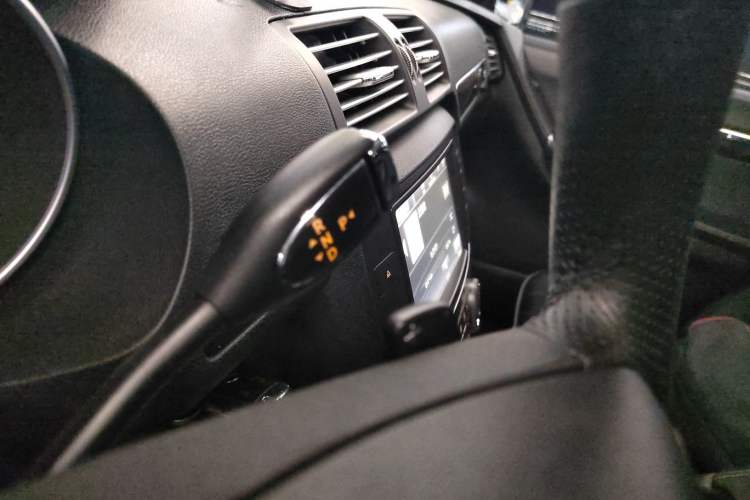 Used Mercedes-Benz R-Class 2017 R 320 4MATIC Luxury Collection Edition