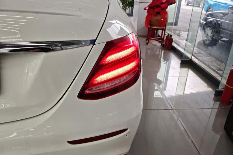 Used Mercedes-Benz E-Class 2018 E 200 L Sport Edition
