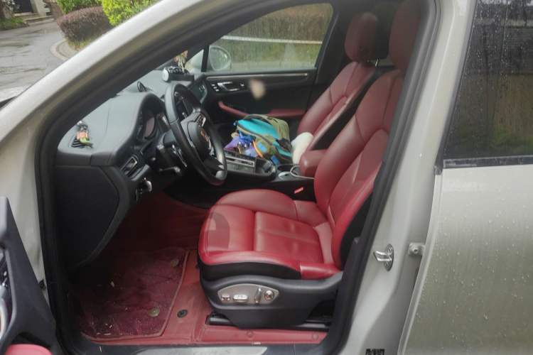 Used Porsche Macan 2022 Macan 2.0T
