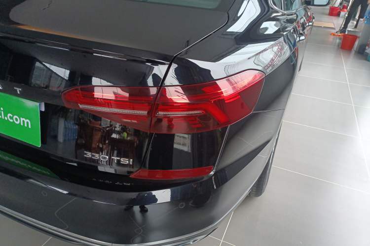 Used Volkswagen Passat 2019 330TSI Elite Edition China VI
