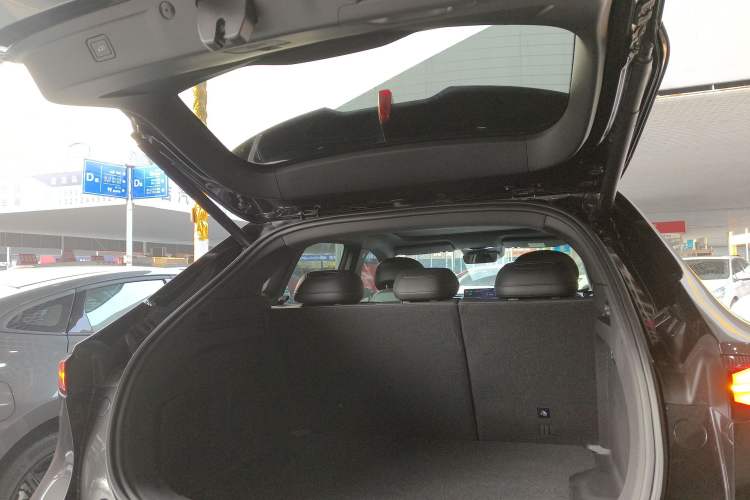 Used  S05 2024 200 Ultra Range-Extended Long-Range Version
