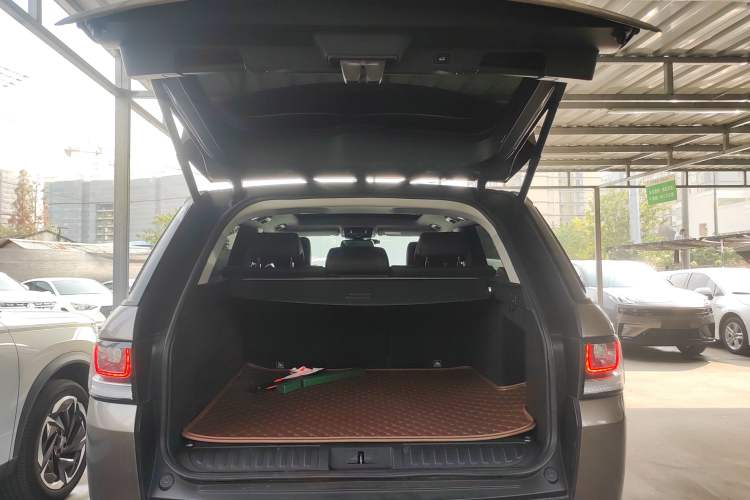 Used Land Rover Range Rover Sport 2017 3.0 SC V6 SE