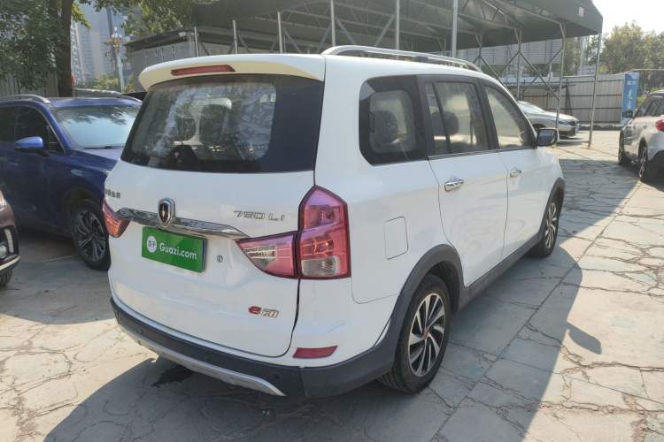 Used Jinbei 750 2016 1.5L e-Drive Version