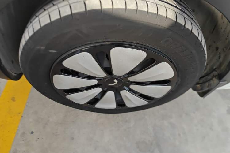 Used Wuling Bingo 2023 410 km Lingxi Deluxe Edition