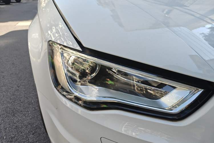 Used Audi A3 2014 Limousine 35 TFSI Automatic Comfort Model