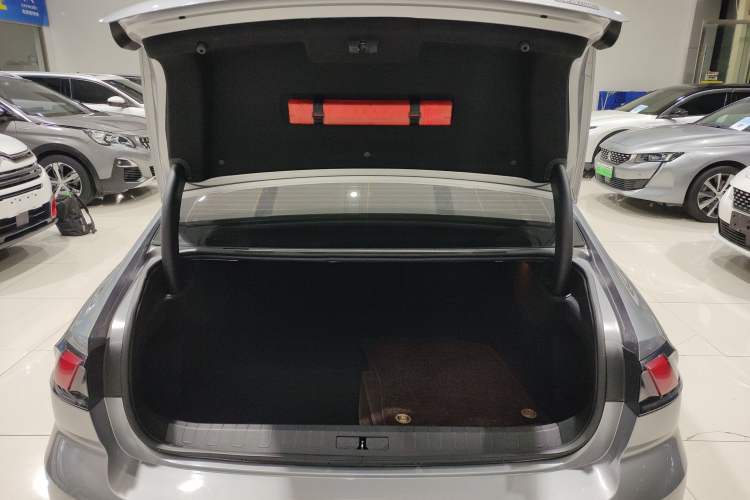 Used Peugeot 508 2019 508L 400THP PureTech Driving Control Version China VI Standard