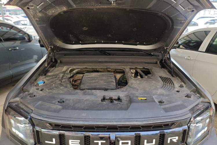 Used Jetour Traveler 2023 2.0T All-Wheel-Drive CrossPRO