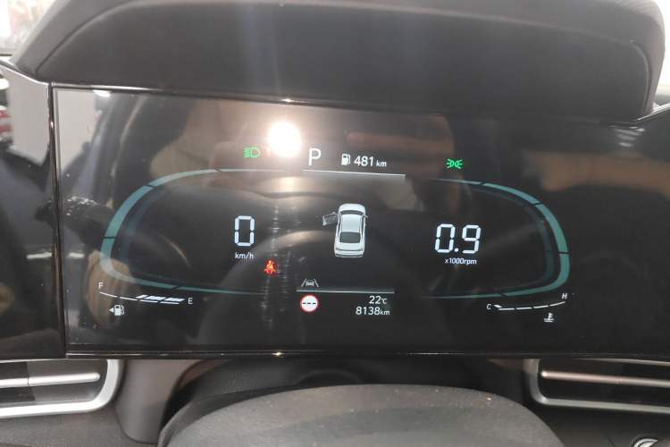 Used Hyundai Elantra 2023 1.5L CVT LUX Prestige Edition
