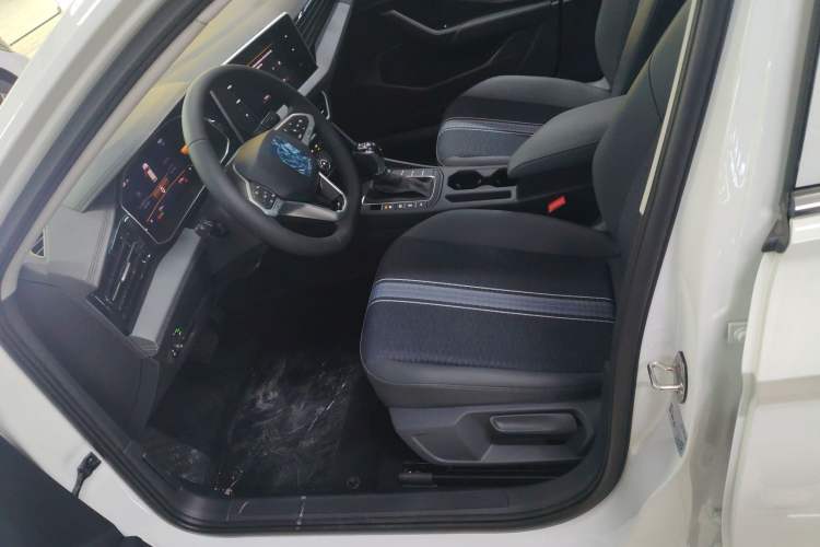 Used Volkswagen Sagitar 2025 Facelift 200TSI DSG Flyover Edition