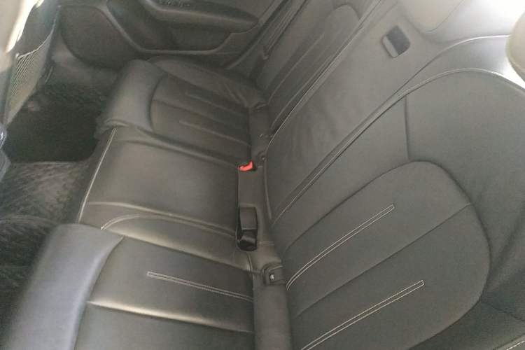 Used Audi A6L 2018 30th Anniversary Edition 45 TFSI quattro Sport model
