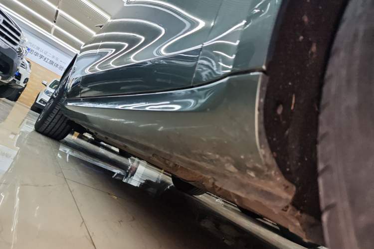 Used Hima AITO M5 2022 Extended-Range Four-Wheel Drive Performance Version
