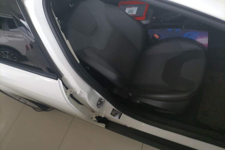 Used Ford Focus 2015 Hatchback 1.6L Automatic Fashion Edition