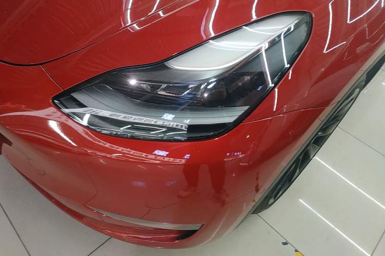 Used Tesla Model Y 2021 Long-Range All-Wheel-Drive Version