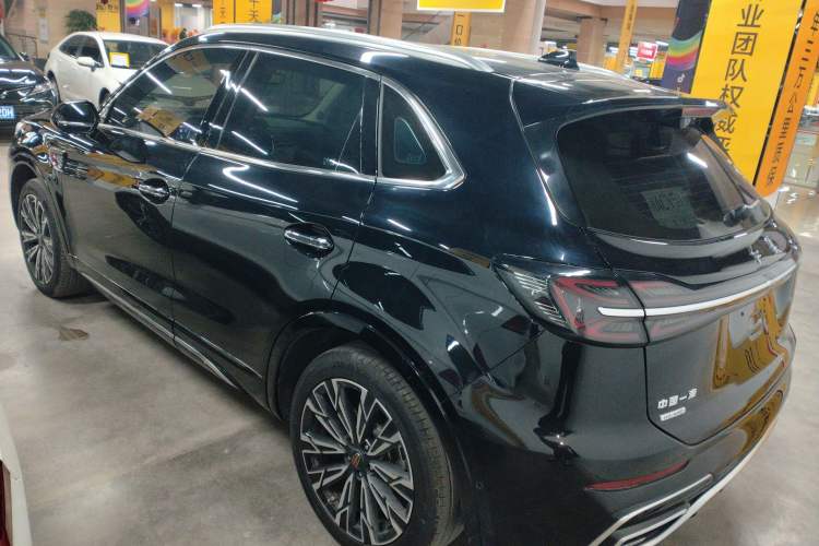 Used Hongqi HS5 2023 2.0T Four-Wheel Drive Flagship Pro Edition
