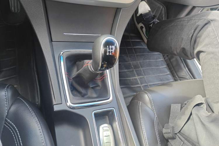 Used Geely Auto Emgrand 2016 Sedan 1.5L Manual Upward Edition
