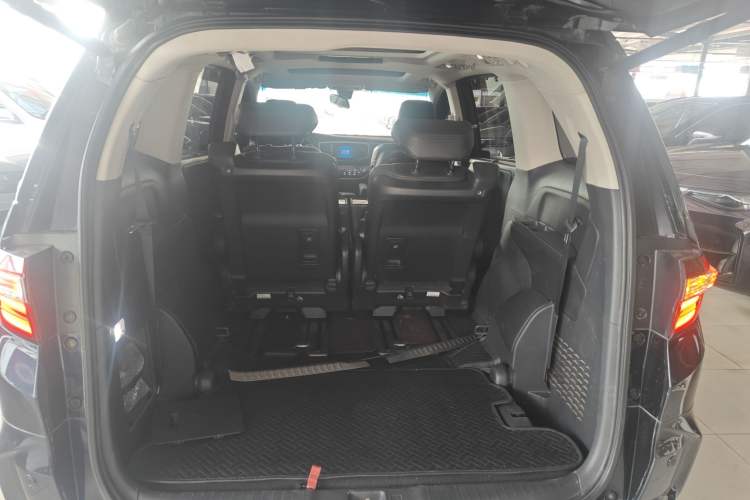 Used Honda Odyssey 2019 2.0L Rui·Zhi Zhen Edition