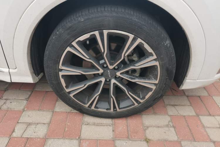 Used JETOUR X70 2021 Zhuge 1.6T DCT Junshi 7-Seater