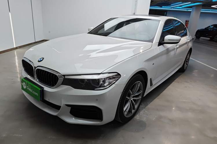 Used BMW 5 Series 2019 525Li M Sport Package