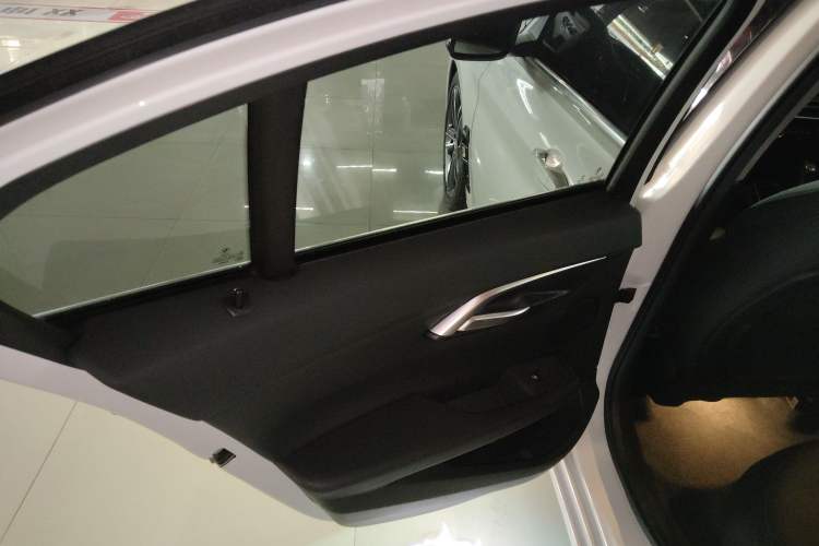 Used BMW 1 Series 2018 Facelifted 118i Sport Edition