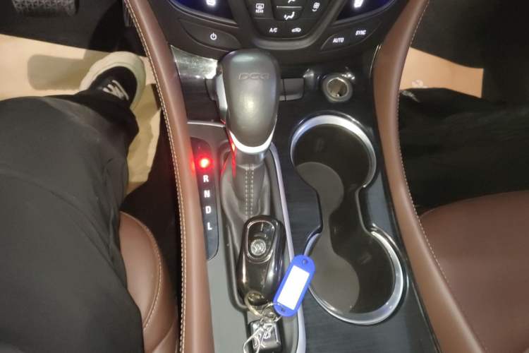 Used Buick Envision 2020 20T Two-Wheel Drive Luxury Model