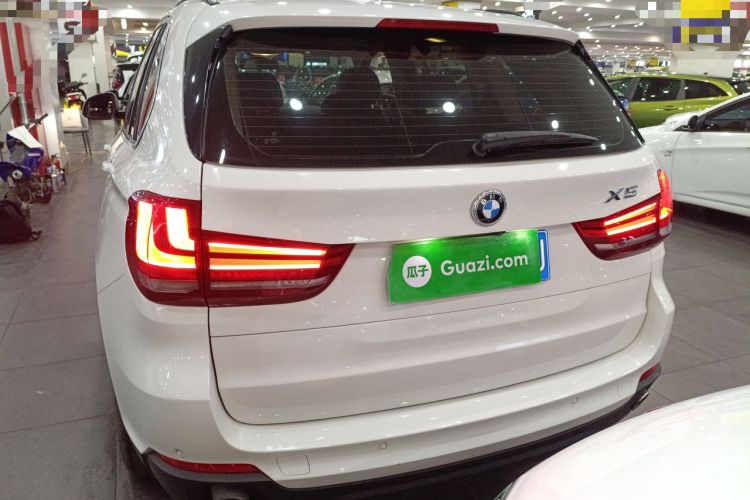 Used BMW X5 2015 xDrive28i
