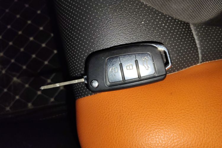 Used Geely Auto Vision X1 2017 1.3L Automatic Player Edition
