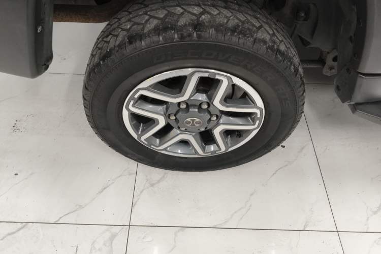 Used  BJ40 2016 40L 2.3T Automatic All-Wheel Drive Premium Edition
