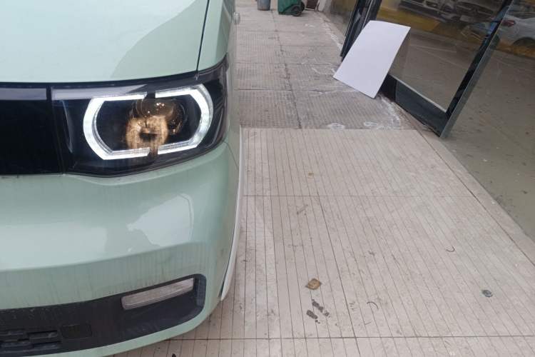 Used Wuling Hongguang MINIEV 2022 Macaron Premium Model – Lithium Iron Phosphate