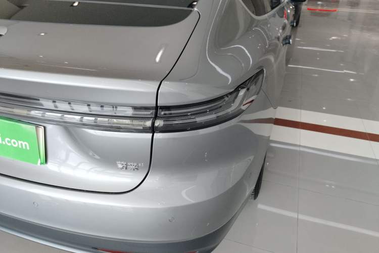 Used Nio ET7 2024 75 kWh Executive Signature Edition
