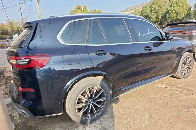 Used BMW X5 2022 xDrive40i M Sport Package
