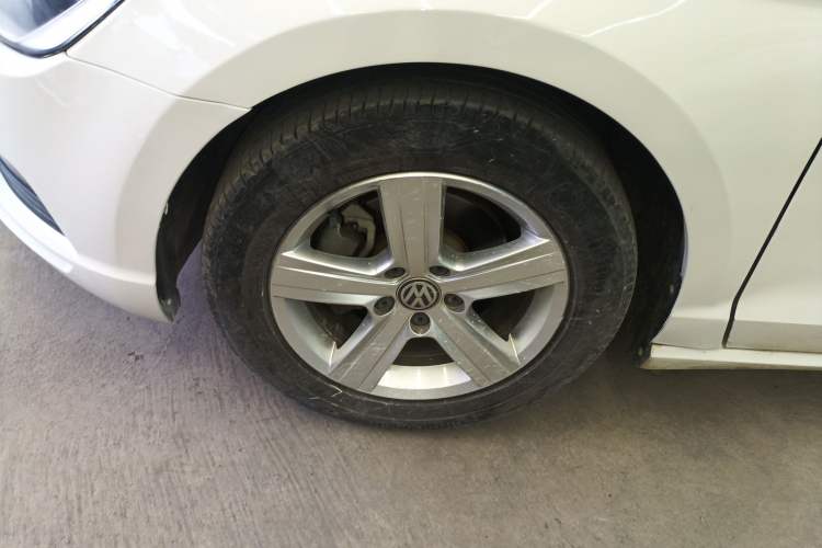 Used Volkswagen Lamando 2018 230TSI DSG Fashion Edition
