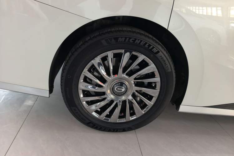 Used GAC Trumpchi M8 2023 Zongshi Series Dual-Motor YuZun Edition
