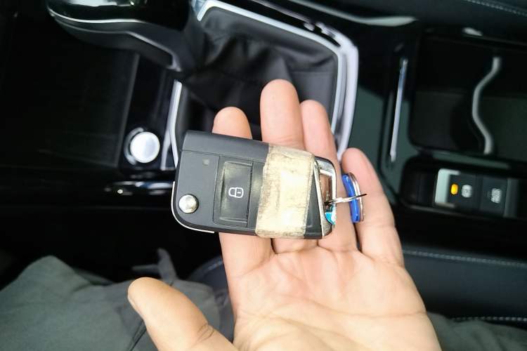 Used Volkswagen Tharu 2025 NewRui 300TSI Prestige Edition