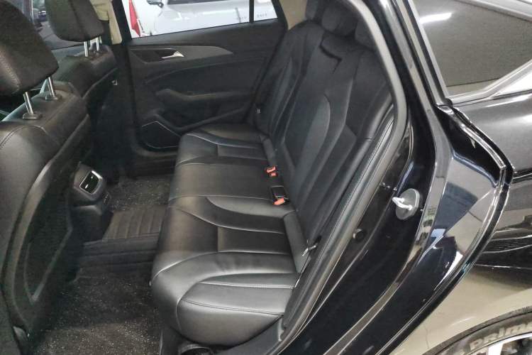 Used Hongqi H5 2020 1.5T DCT Flagship Edition
