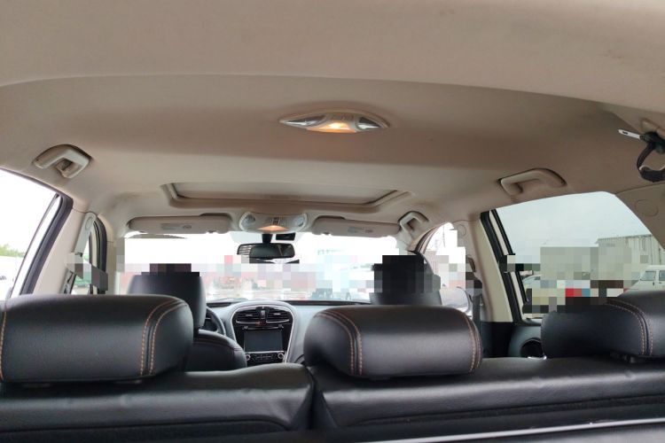 Used GAC Trumpchi GS5 Super 2015 1.8T Automatic Two-Wheel Drive Luxury Edition
