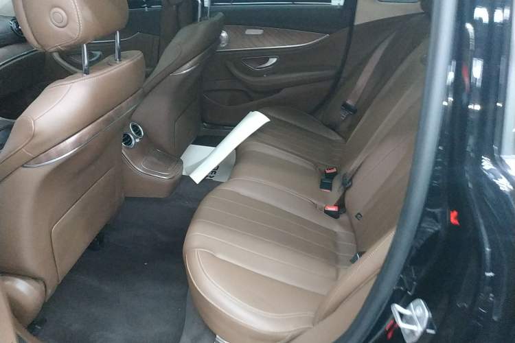 Used Mercedes-Benz E-Class 2016 E 300 L Stylish Model