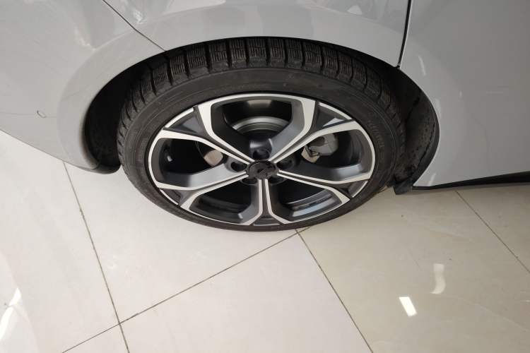 Used Nio ET5T 2024 75kWh Touring