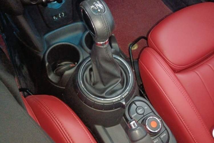 Used  MINI 2016 1.5T COOPER
