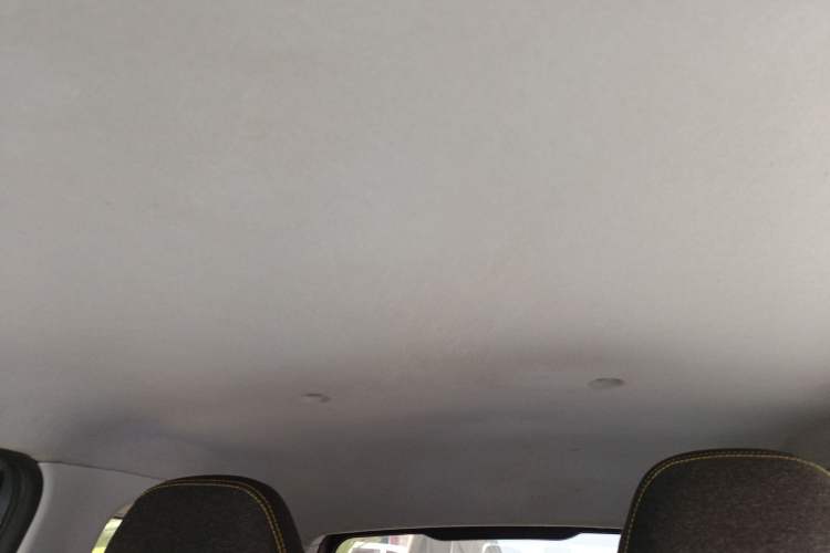 Used Chery QQ Ice Cream 2022 170km Sundae Phosphate Lithium-Ion
