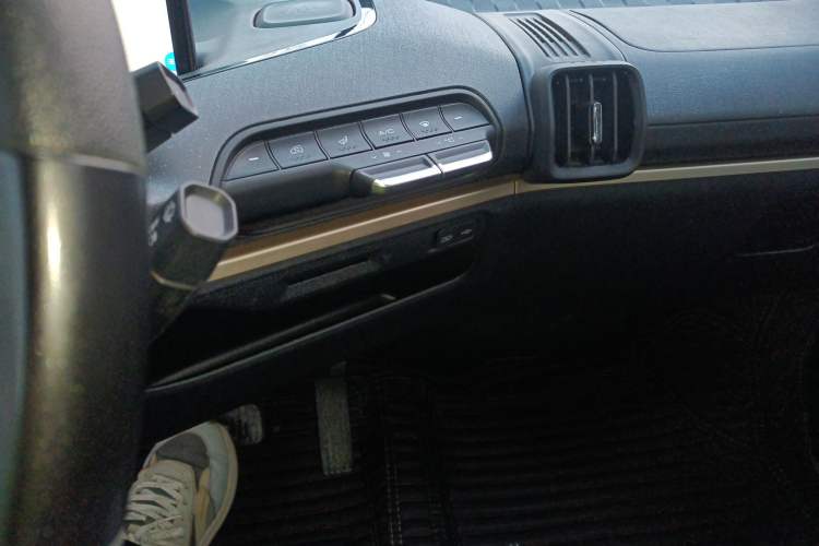 Used Baojun KiWi EV 2022 Designer Lite Edition Ternary Lithium
